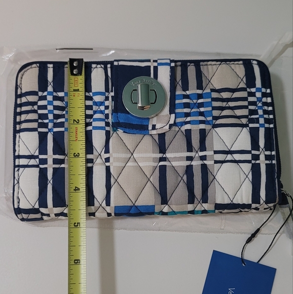 SOLD- NWT Vera Bradley RFID Turnlock Wallet - Zip Around - Santiago Woven - Picture 13 of 13